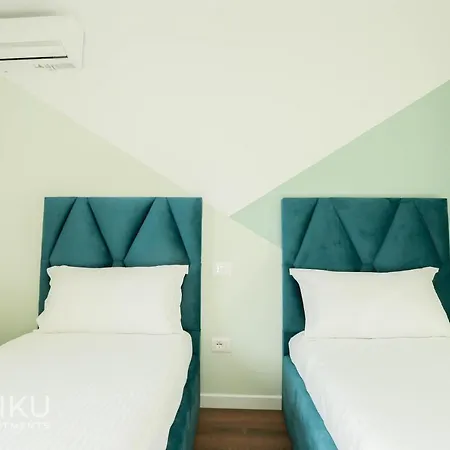 Miku * Tiran